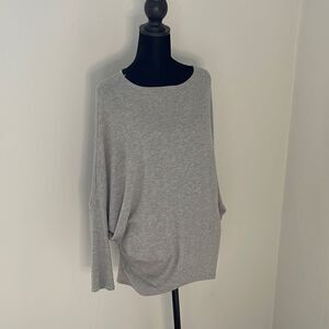 ALYA  Women’s Sweater. Size Medium. Gray